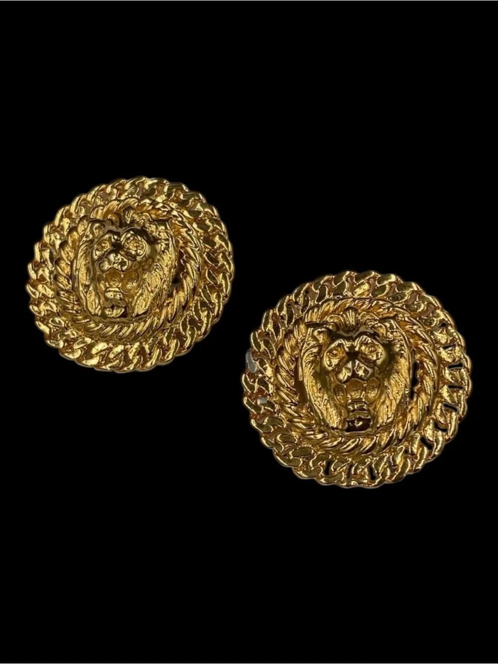 Impressive Vintage Anne Klein 1980’s Lion Clip Earrings